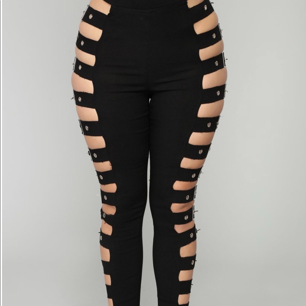 Black Fashion Buckle Pants